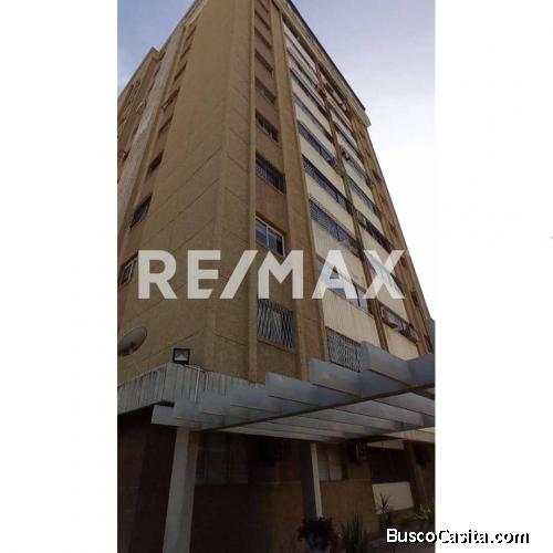 Apartamento venta Maracaibo edificio Mont Blanc 7322