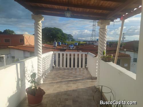 Alquiler de Anexo en Turmero La Julia con Terraza incluida