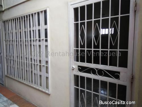 Se Alquila Apartamento Anexo completamente independiente 