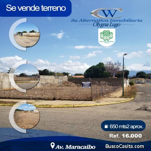 SE VENDE TERRENO AV. MARACAIBO, CORO. EDO. FALCON