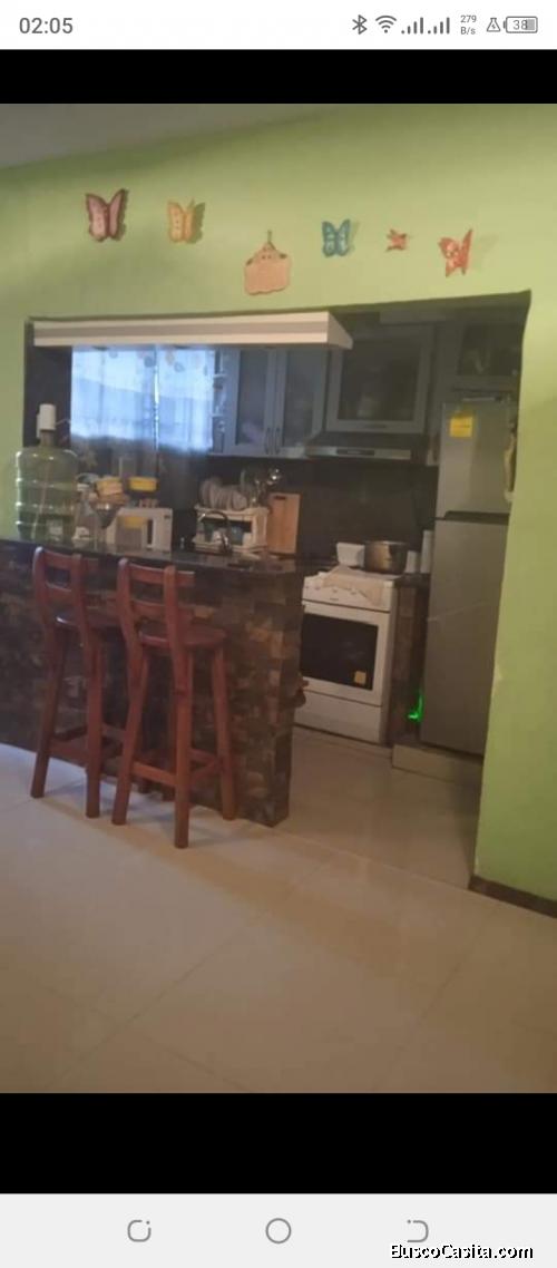 Apartamento en la avenida circunvalación urdaneta catia 