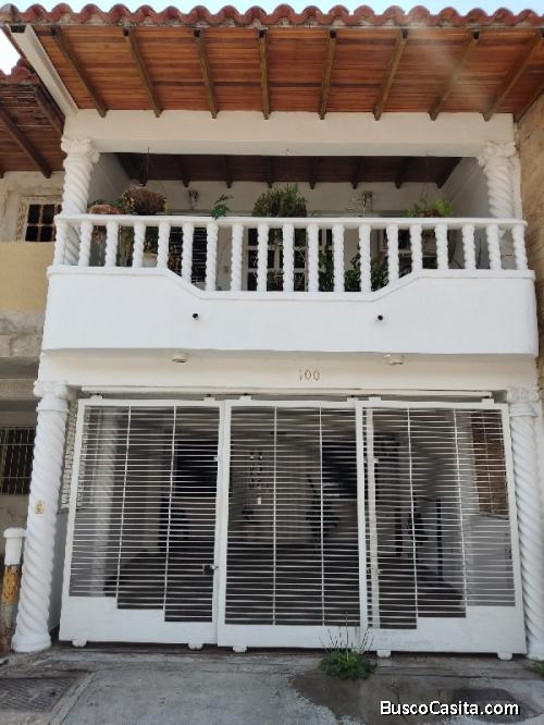 Casa en Parqueserino - 200 M2 - FOC-1295