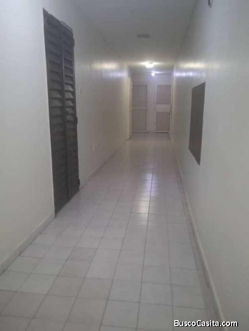 APARTAMENTO EN VENTA RES. CAMINO REAL LOS GUAYAVITOS.