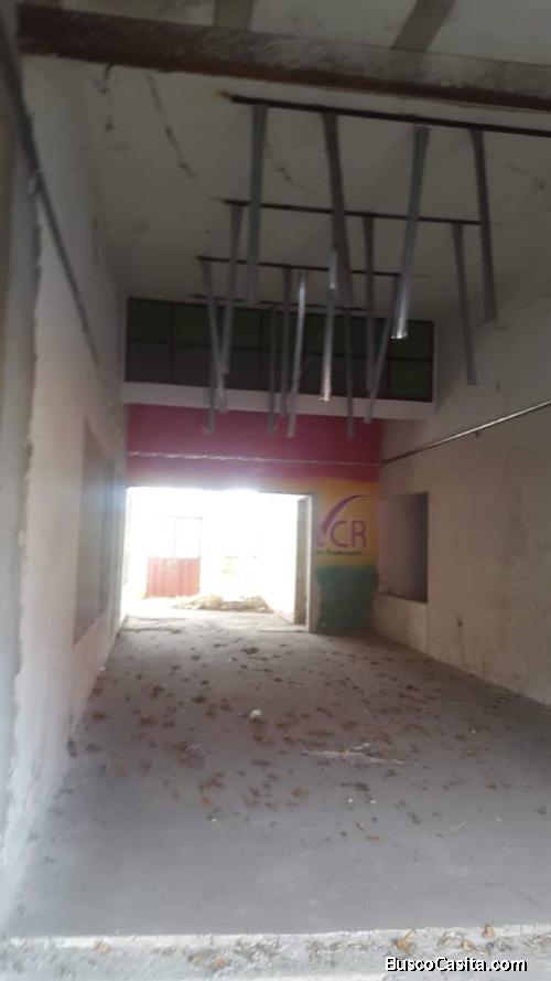 TERRENO CALLE 15 FRENTE A LA CLINICA JOSE GREGORIO HERNANDEZ