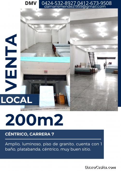 Local en la Carrera 7