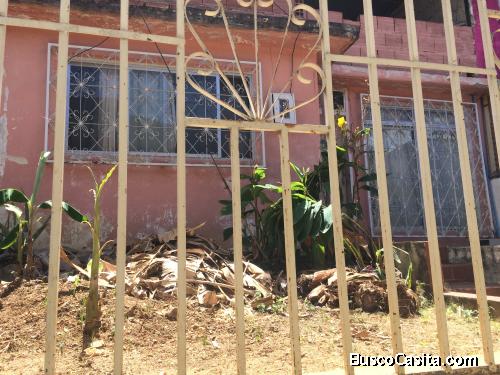 Vendo casa Oropeza Castillo