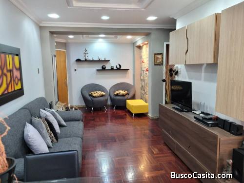 En Venta Apartamento Urb. Las Chimeneas Res Mantova Planta Eléctrica y Pozo. Código 140068