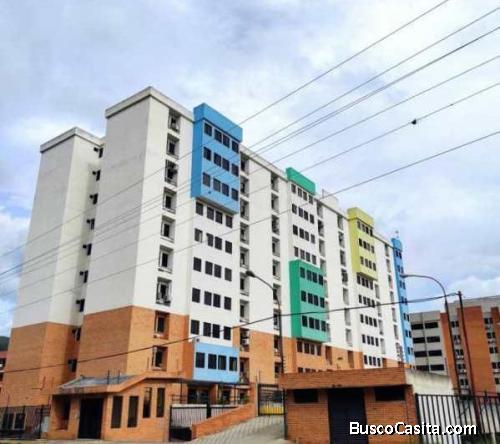 Yosmar Muñoz alquila apartamento en Res. Tazajal Suite FOA-2201