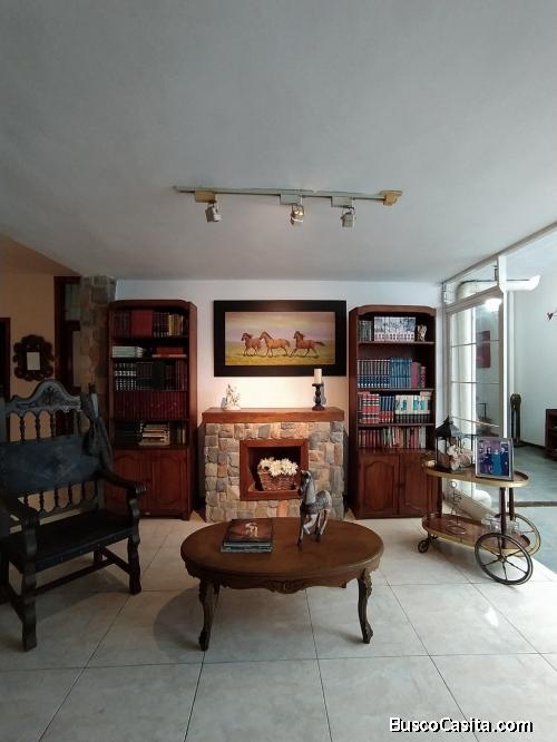 Hermosa Casa en Trigal Centro Valencia