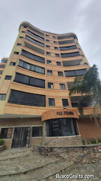 VENTA EN EL PARRAL PENTHOUSE 3 NIVELES 530 M2 POZO Y PLANTA. Código 446253