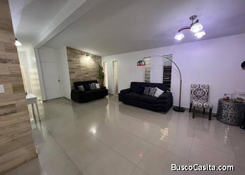 Hermosa casa en San Diego esmeralda. Código 142641