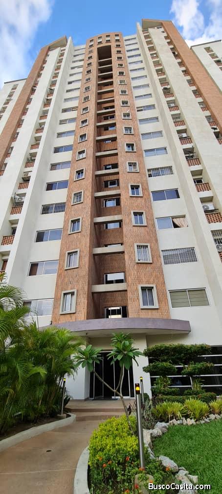 EN VENTA APARTAMENTO EN LOS MANGOS RES. ALAMEDA. Código 142952