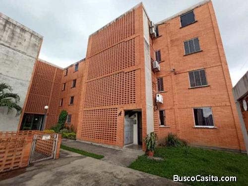 EmerS Vende Comodo Apto. El Tulipan, precio de oportunidad