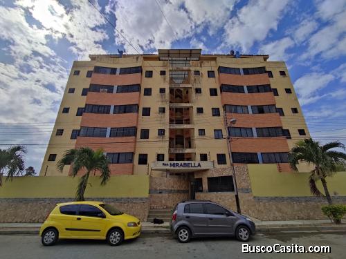 Emer Vende Pent-house Resd. Mirabella Naguanagua