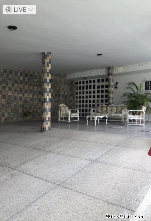 En venta hermosa y comoda casa en Urb El Castaño Maracay