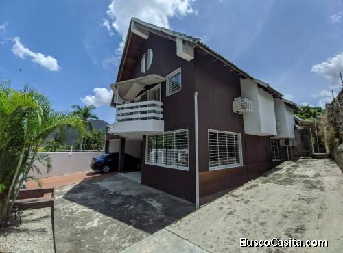 Emerson Vende Casa tipo Chalet en el Castaño Aragua