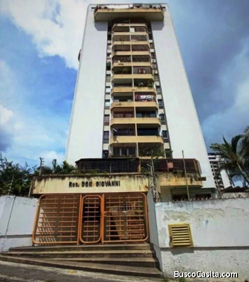 En Venta Comodo Apartamento en Urb. Palo Verde. 96 M2