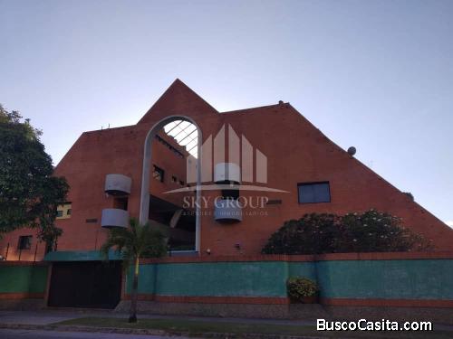 EMERSON Vende Apto-quinta 3 Niveles Resd. Jardín Plazas Suite Mañongo