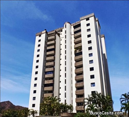 En Venta Espectacular Penthouse en Los Mangos. Código 145152