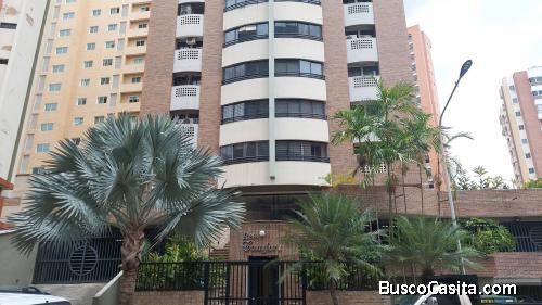 Apartamento en el Bosque Residencias Confortable. Código 145496