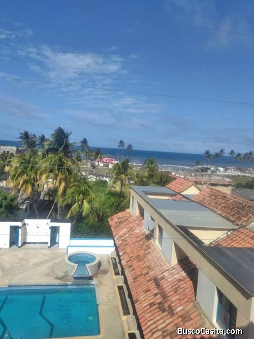 SKY GROUP  PLATINUM Vende Pent House completamente amoblado y equipado en Chichiriviche. Edo. Falcon