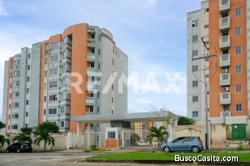 VENTA APARTAMENTO Planta Baja con patio, Puerta Real III. Código 130359