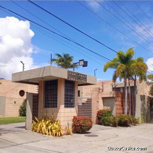 Townhouse en venta - La Granja