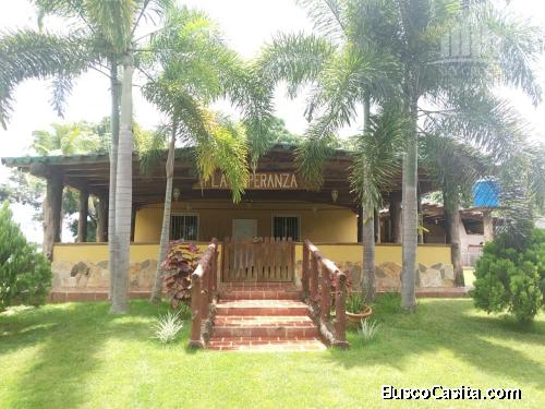 Emerson Vende Casa Campestre Sabana del Medio Barreras