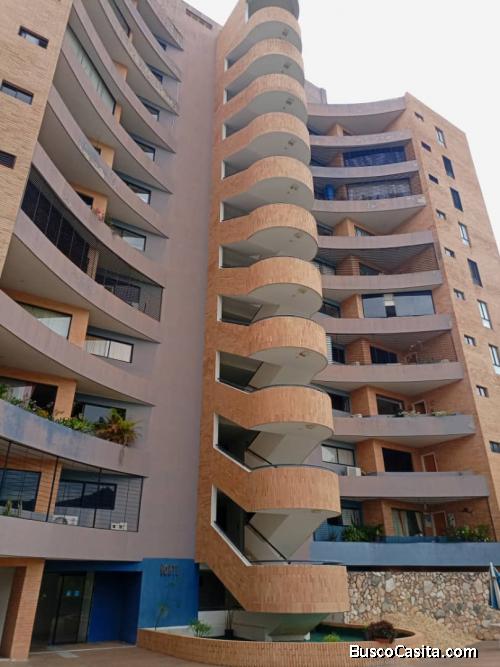 EMERSON Vende Apto. Mañongo, Resd. Jardín Mañongo