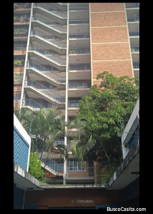 Apartamento en venta en quinta crespo 