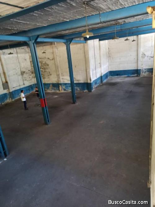 GALPON EN TERRAZAS DEL AVILA 2