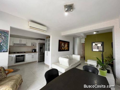APARTAMENTO EN VENTA EN LAS CHIMENEAS. Cod. 146796
