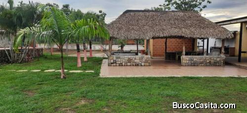 Se vende terreno en Barrera, hacienda carrizales, 4258 m2 FOT-294