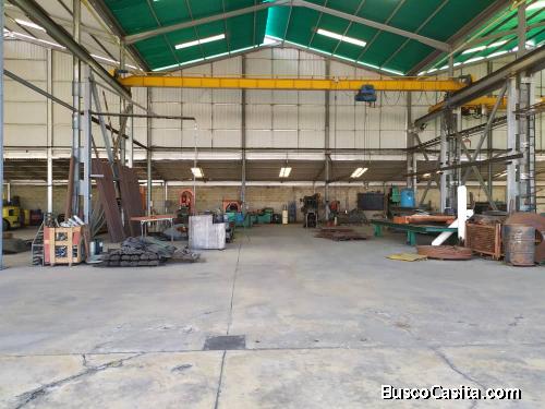 GG Vende Galpones con oficinas en Zona Industrial de Valencia