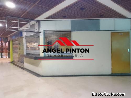 LOCAL COMERCIAL VENTA AV DR PAUL MORENO MARACAIBO API 3500