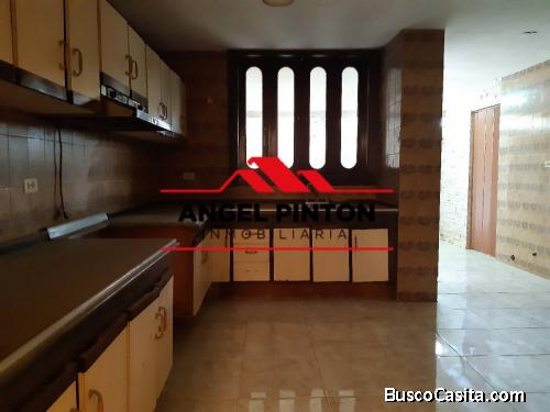 APARTAMENTO EN ALQUILER LA FLORIDA MARACAIBO API 1263