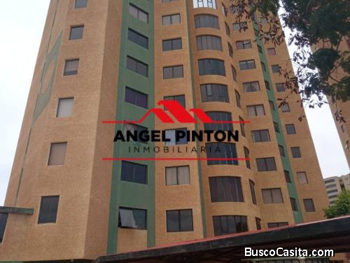 APARTAMENTO EN ALQUILER EL MILAGRO MARACAIBO API 3089