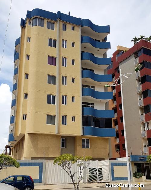 Hermoso Y Amplio Apartamento De 180 Mtrs² En Residencias Karol