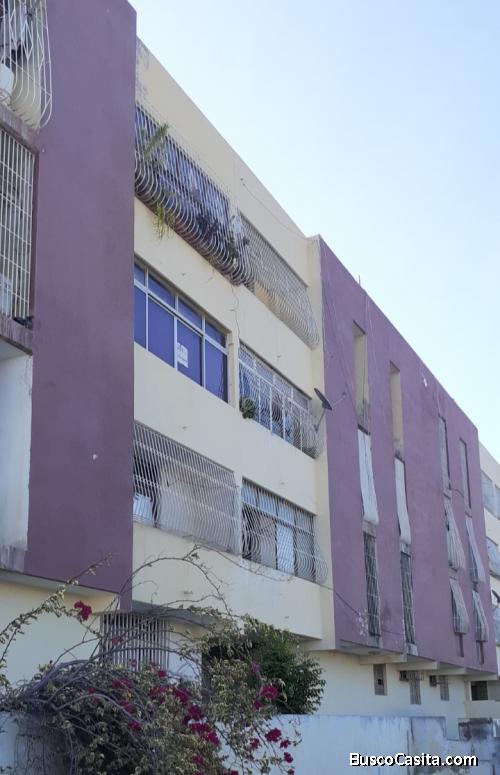 En venta apartamento en Caja de Agua