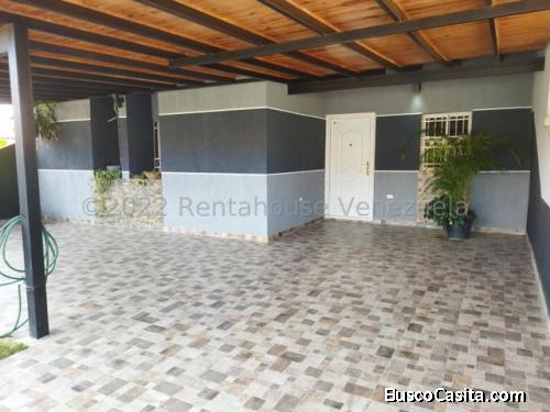 Hermosa Casa en Venta, Punto fijo Estado falcon