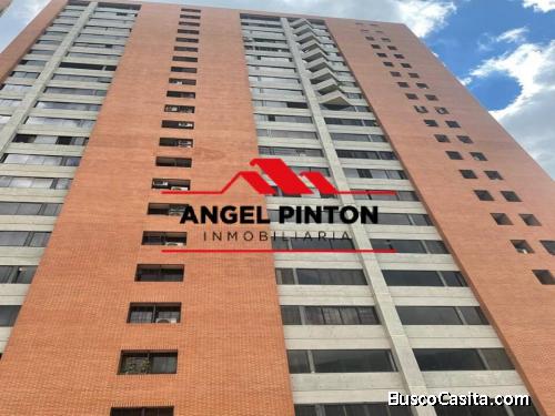 APARTAMENTO EN ALQUILER EN PLAZA VENEZUELA CARACAS API 5004