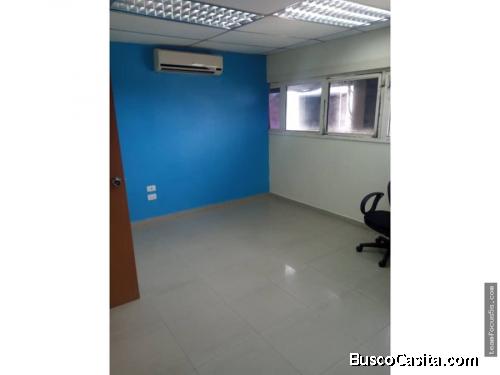 OFICINA EN CC HENRY FORD FOOF-074