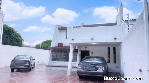 Se Vende  Casa Sector Lago Mar Beach  Maracaibo En Esquina Zona Norte