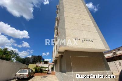 Apartamento Venta Maracaibo Res. Santa Monica 720