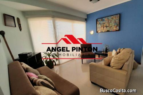 APARTAMENTO EN VENTA AV. EL MILAGRO MARACAIBO API 3086