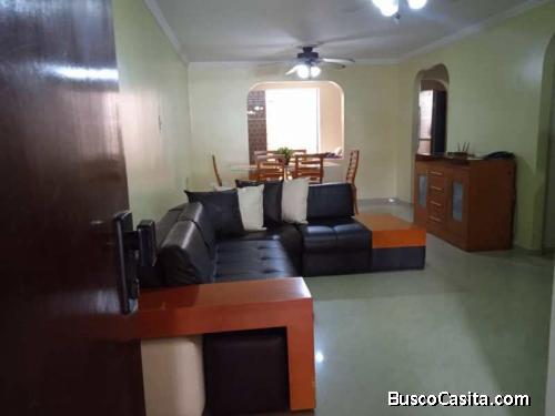 TOWN HOUSE EN VENTA URB. QTAS. DEL NORTE NAGUANAGUA