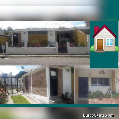 CASA EN VENTA EN MICHELENA