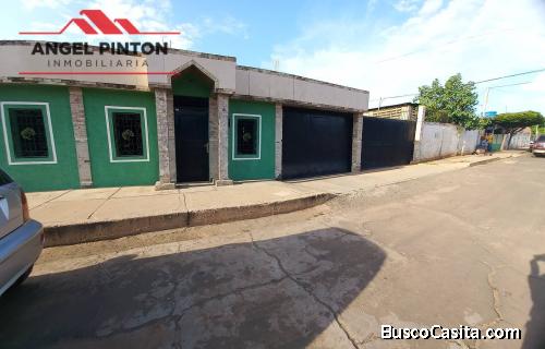 CASA COMERCIAL EN VENTA SECTOR 24 DE JULIO SAN FRANCISCO API 3256