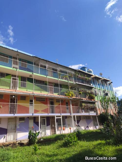 Apartamento en la Isabelica Sector 2 Bloque 13