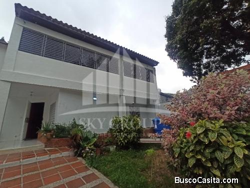 Casa en Urbanización La Trigaleña, Valencia.